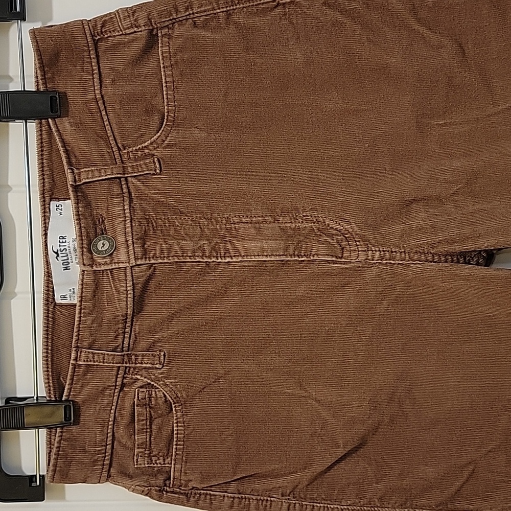 Hollister Brown Ultra High Rise Flare Corduroy Pants Size 1R - Picture 2 of 9